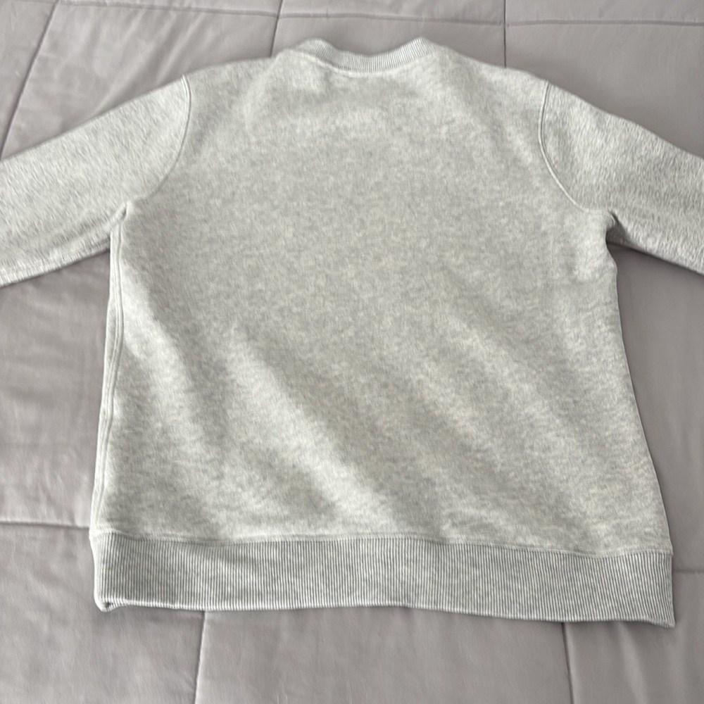 Banana Republic Light Gray Crewneck Top - Picture 6 of 6